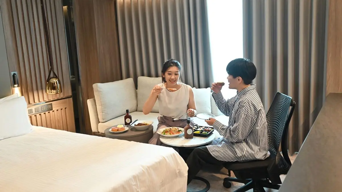 南部７飯店解封前優惠！買１晚送１晚拍浴缸美照，每人每晚799元、24小時住好住滿