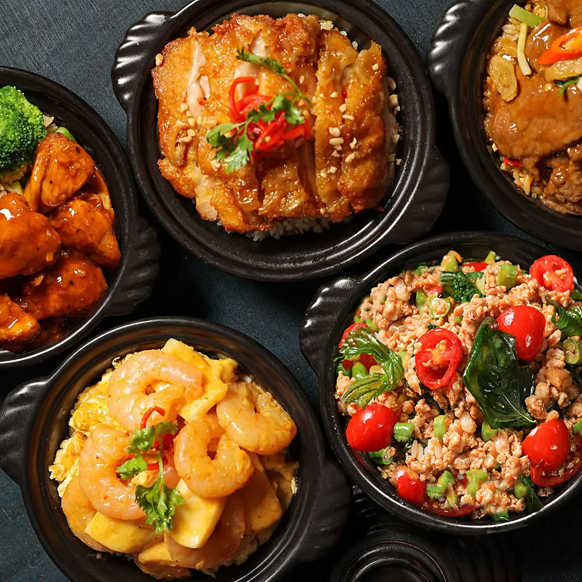 ５家飯店「防疫降級好康」！買１晚送１晚千元出頭爽住，入住送烤鴨３吃、一次可住４人
