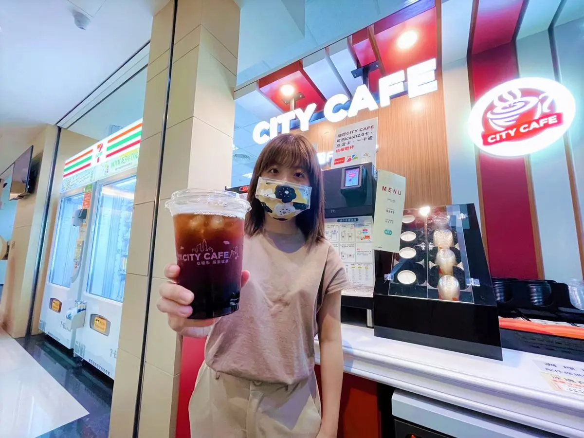 7-11也能外送了！用Uber Eats只要５折，還能35秒自製１杯CITY咖啡
