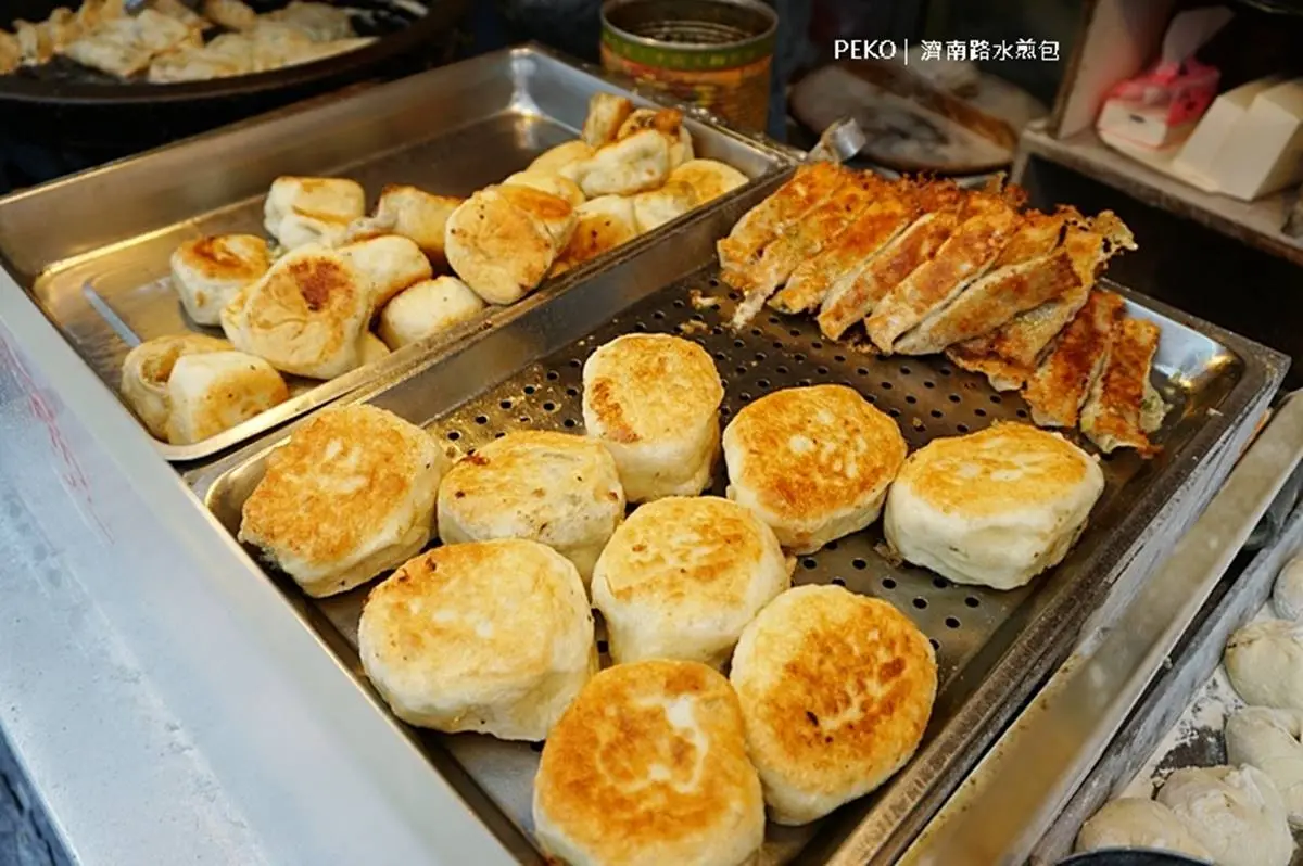 前總統御用早餐！「西點酵母水煎包」厚實麵皮口感像煎餅，飽嘴韭菜盒餡料豐富也必嘗