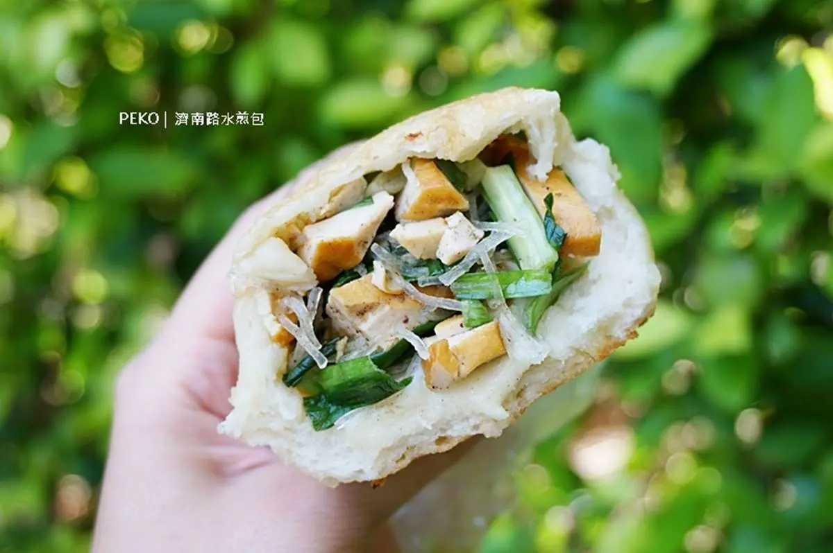 前總統御用早餐！「西點酵母水煎包」厚實麵皮口感像煎餅，飽嘴韭菜盒餡料豐富也必嘗