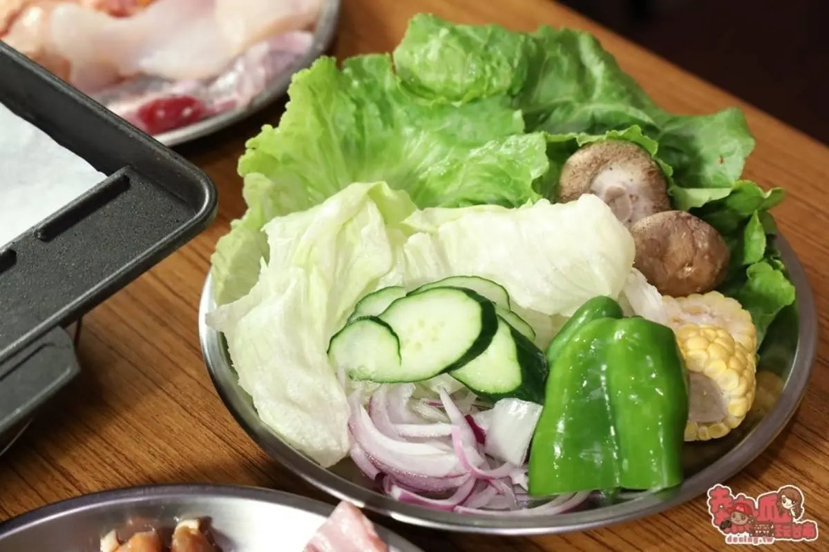 299元吃到飽！韓式烤肉店多達20種肉品，必嗑濕式熟成牛五花、自製泡菜鍋