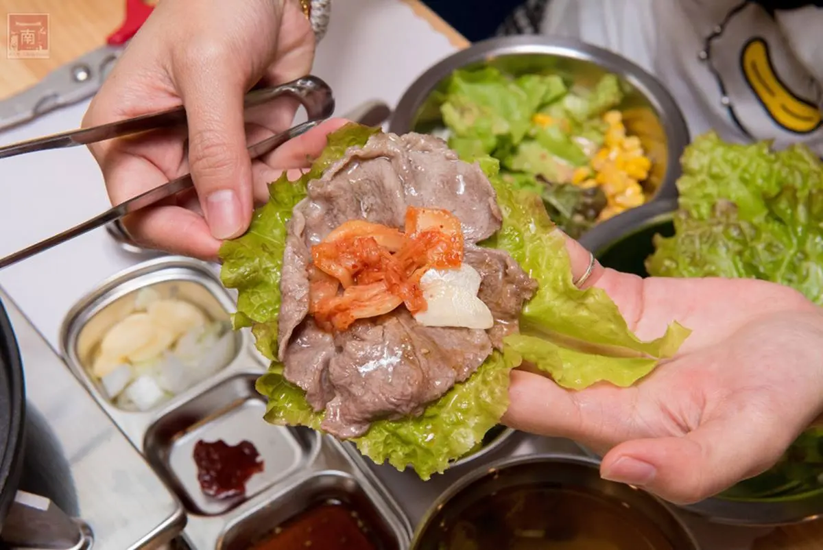 全台最爽單人燒肉！339元起獨享小包廂上網、看電視，冰淇淋、飲料無限供應