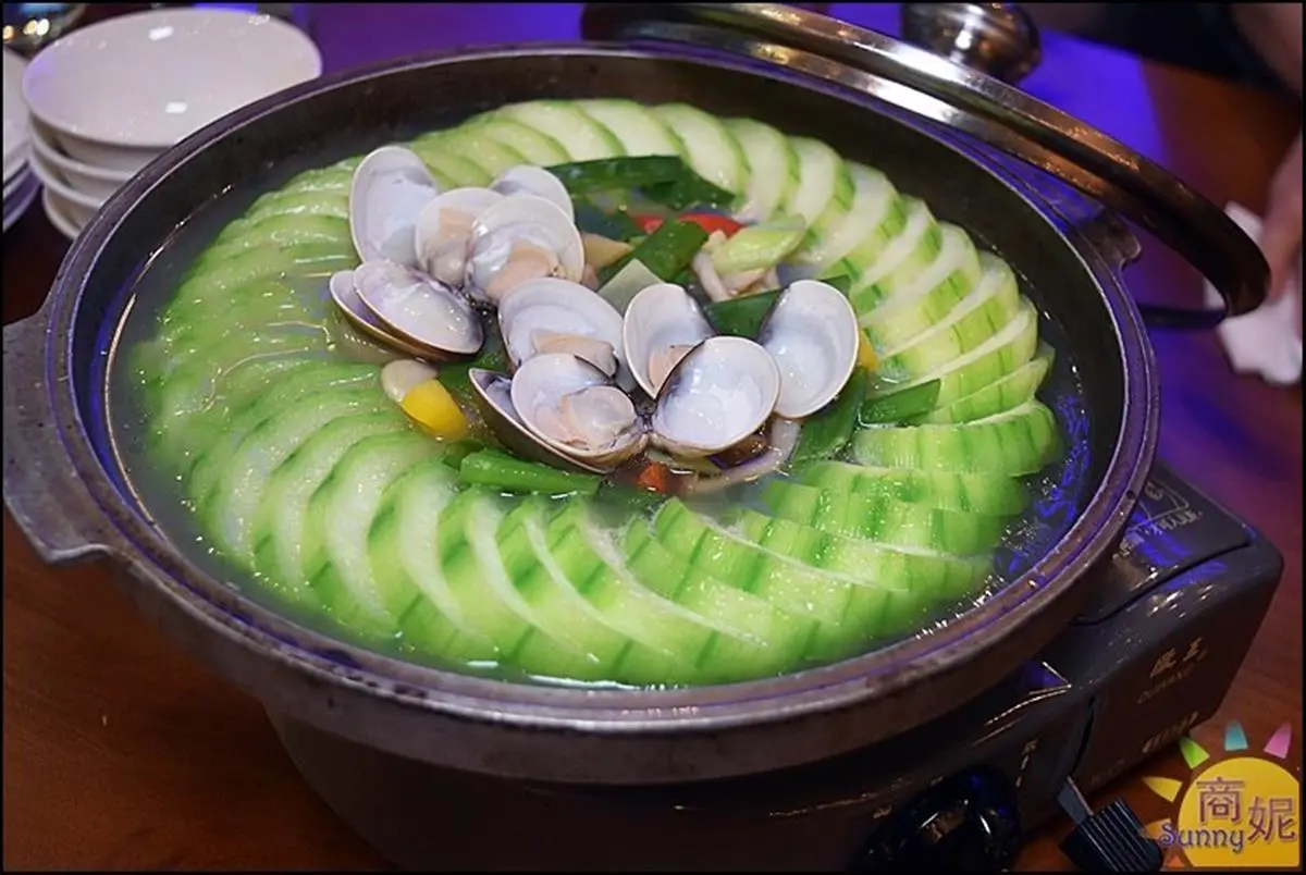 整艘船開進店！IG暴紅「海鮮餐廳」必點隱藏版鹽焗蝦，屏東直送「泰國蝦」每隻都爆膏