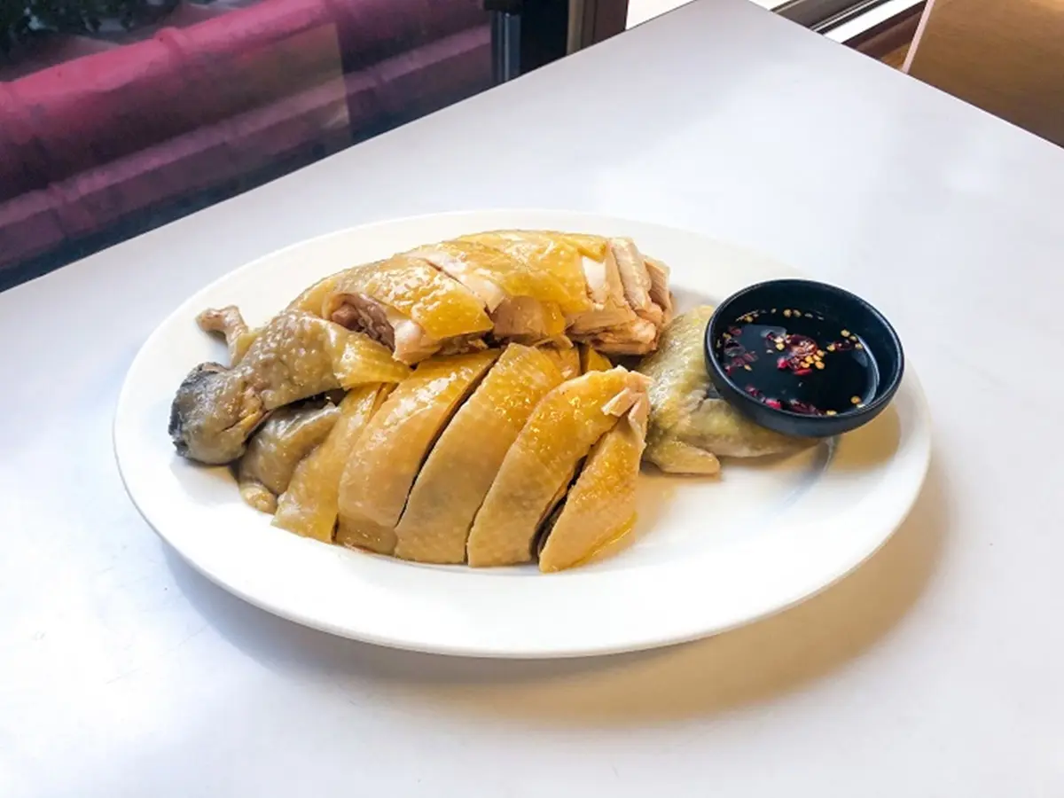 《2021米其林指南》台北新入選６家餐廳：超軟嫩白斬古早雞、何首烏雞湯搭麵線一絕