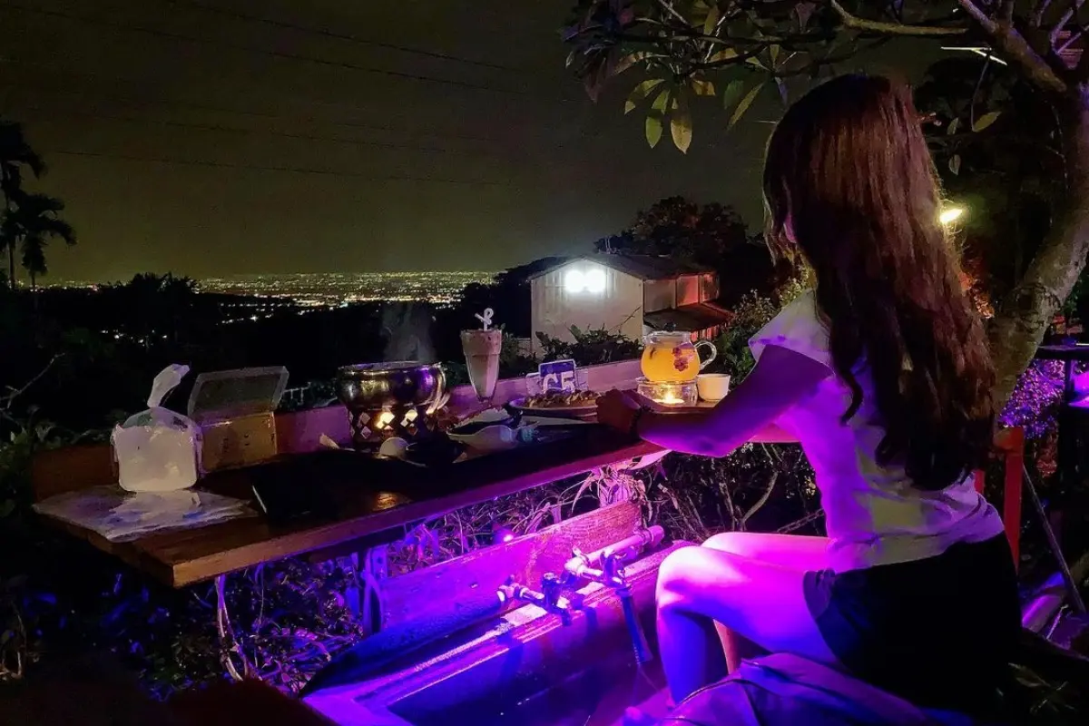 200元喝咖啡爽泡腳!雲林夢幻「景觀餐廳」賞百萬夜景,還能邊吃火鍋超Chill 200元喝咖啡爽泡腳!雲林夢幻「景觀餐廳」賞百萬夜景,還能邊吃火鍋超Chill