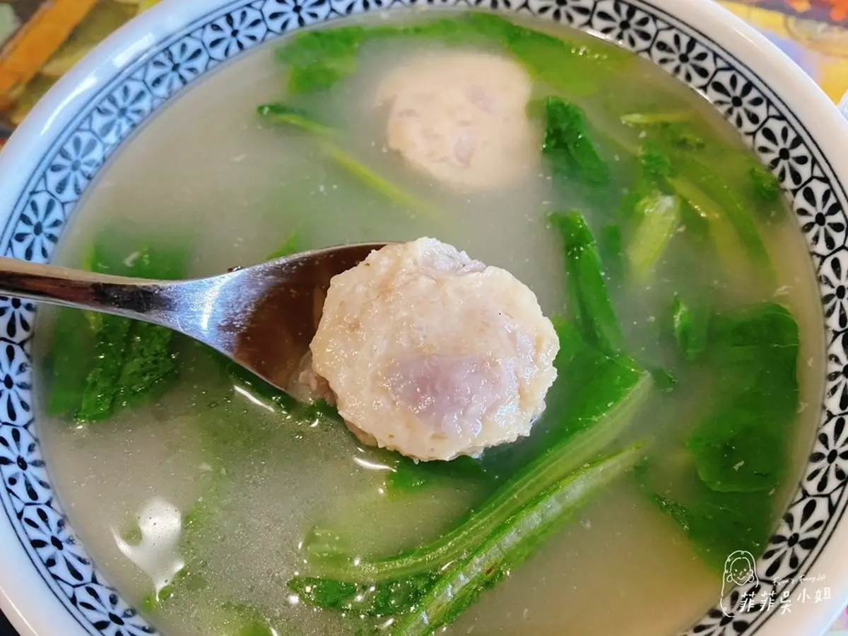 道地湖南料理!「豬肉蛋香麵」湯頭濃郁超唰嘴,手工「芋頭貢丸」吃得到芋泥、芋頭絲 道地湖南料理!「豬肉蛋香麵」湯頭濃郁超唰嘴,手工「芋頭貢丸」吃得到芋泥、芋頭絲