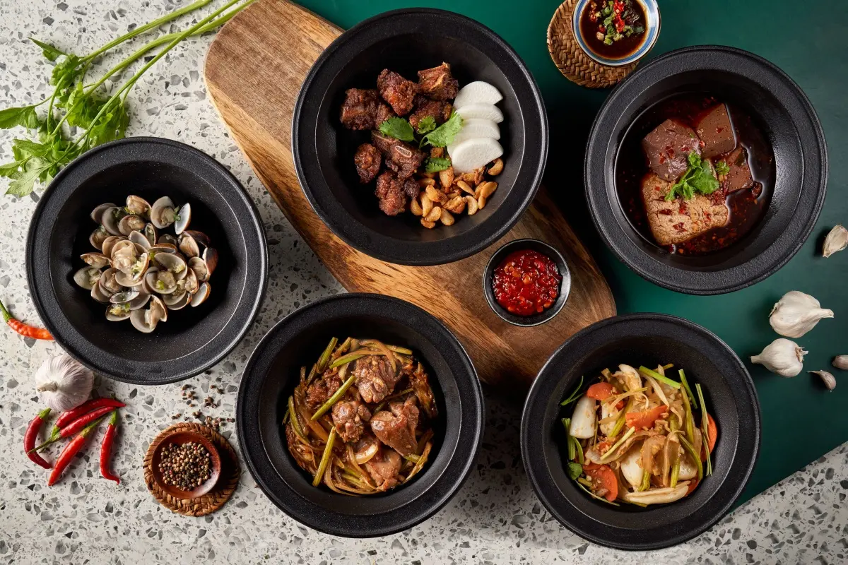 【新開店】289元吃到飽!夜市「排骨酥、臭豆腐」變火鍋,狂一鍋開幕再送海鮮盤 【新開店】289元吃到飽!夜市「排骨酥、臭豆腐」變火鍋,狂一鍋開幕再送海鮮盤