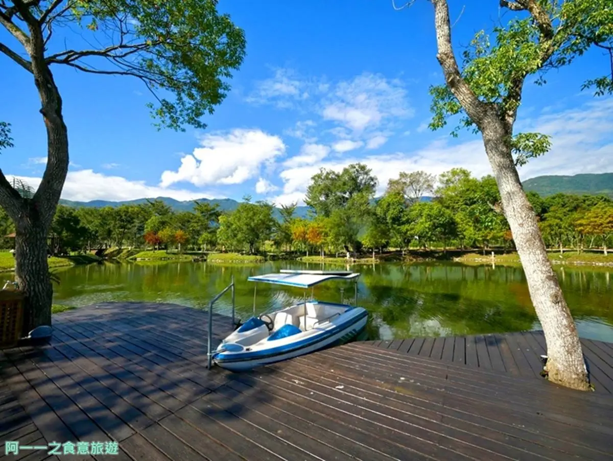 打卡送漂浮下午茶!花蓮「峇里島風民宿」獨享私人泳池,還能賞絕美夢幻湖景 打卡送漂浮下午茶!花蓮「峇里島風民宿」獨享私人泳池,還能賞絕美夢幻湖景