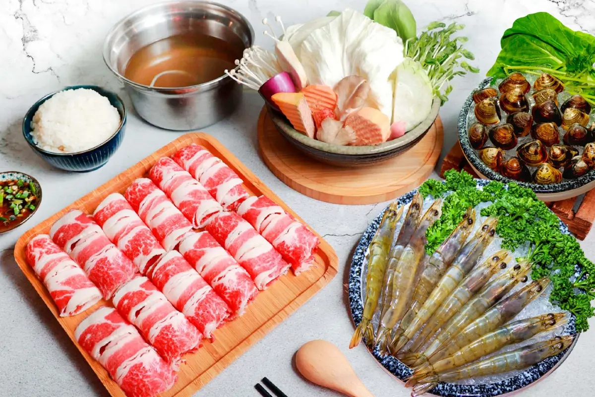 188元吃超飽！千葉火鍋「肉、海鮮爆量鍋物」300克牛肉、蝦＋蛤蜊一次滿足
