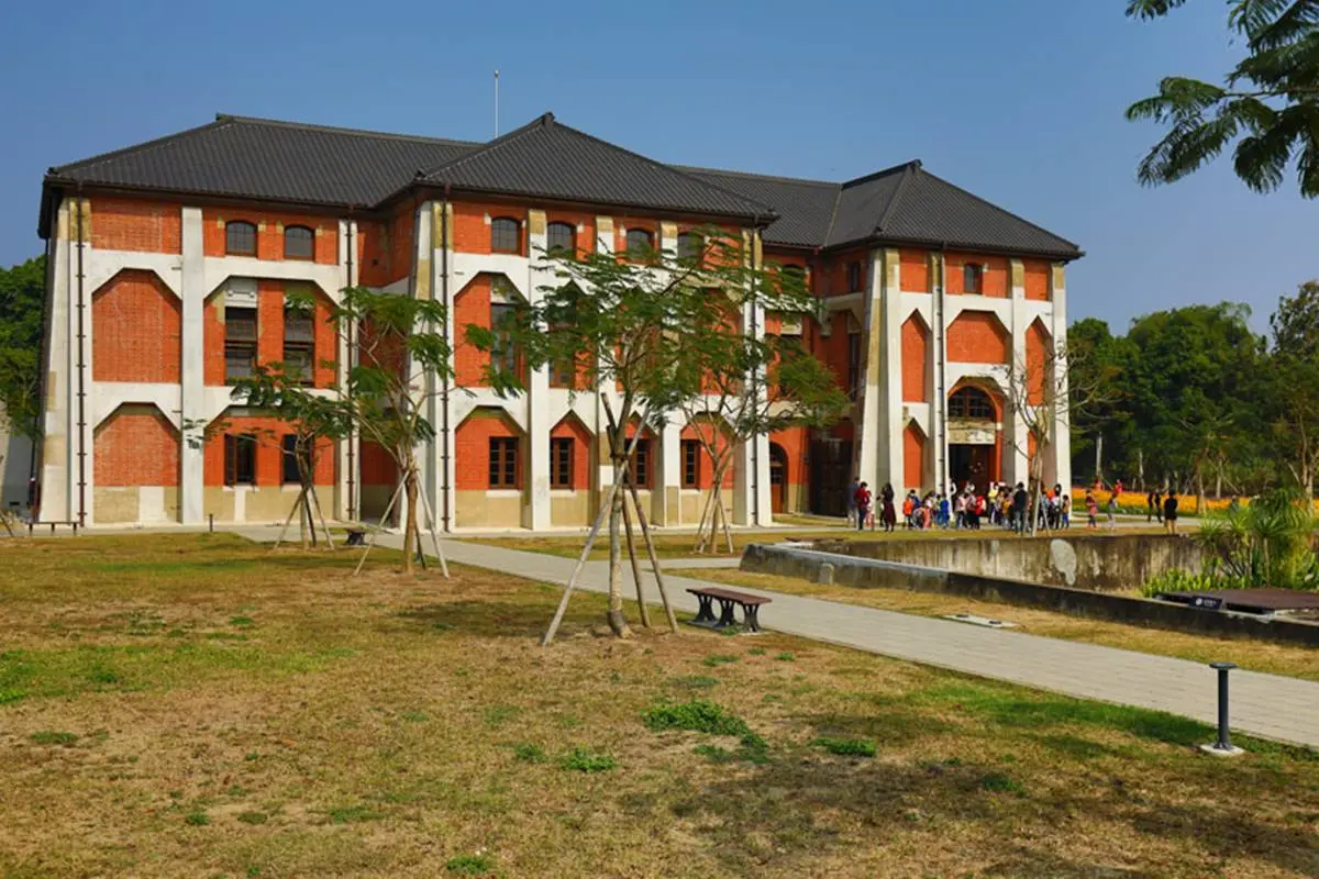 帶毛孩出遊首選!台南「水道博物館」有寵物專屬公園,還能打卡百年水管古蹟 帶毛孩出遊首選!台南「水道博物館」有寵物專屬公園,還能打卡百年水管古蹟