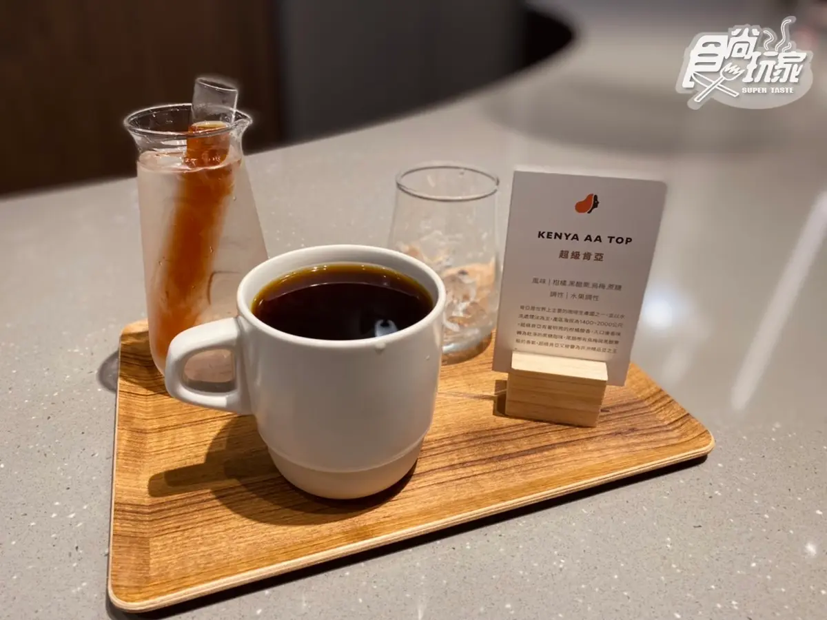 ILLY、路易莎咖啡無限暢飲！「蔦屋書店松山店」新開張，咖啡控必衝３亮點