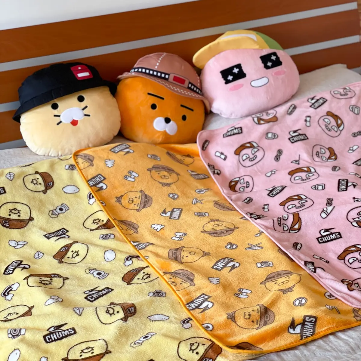 萊恩、春植折疊椅萌翻!7-11「KAKAO露營集點送」推30款周邊,首推百元加價疊疊杯 萊恩、春植折疊椅萌翻!7-11「KAKAO露營集點送」推30款周邊,首推百元加價疊疊杯