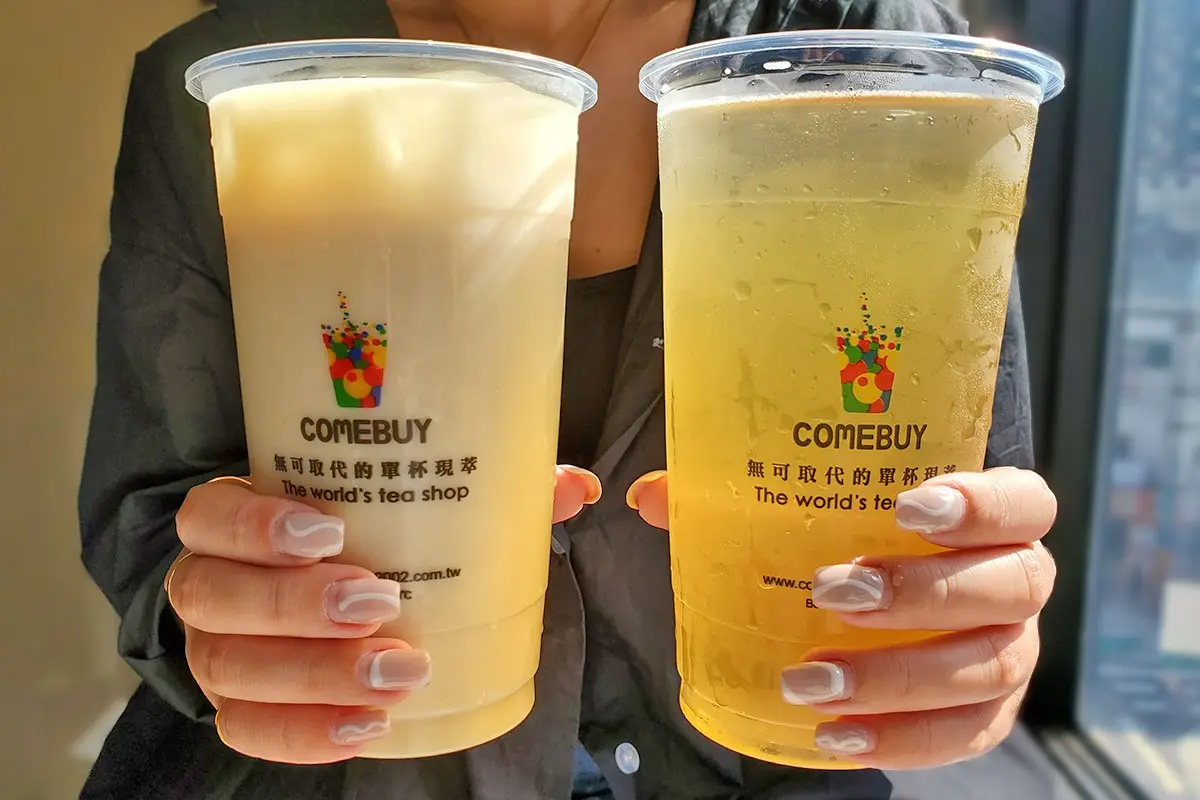 ８間手搖飲爽喝！10月飲料優惠包：第２件５折、滿額送甜甜圈、振興券放大