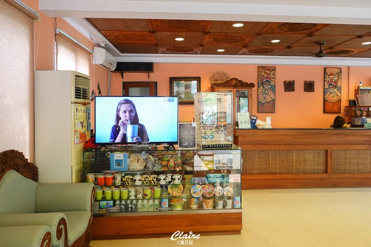 打卡繽紛彩色屋!小琉球「南洋風Villa」賞無敵海景,還能美拍超大露天泳池 打卡繽紛彩色屋!小琉球「南洋風Villa」賞無敵海景,還能美拍超大露天泳池