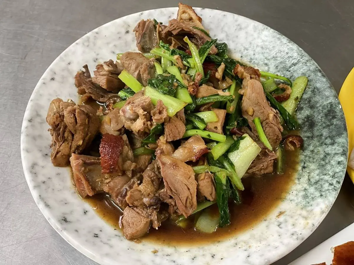 手刀預訂!台南隱藏版「一鴨五吃」先嘗炙燒起司鴨壽司,重口味必嗑鹹酥鴨 手刀預訂!台南隱藏版「一鴨五吃」先嘗炙燒起司鴨壽司,重口味必嗑鹹酥鴨