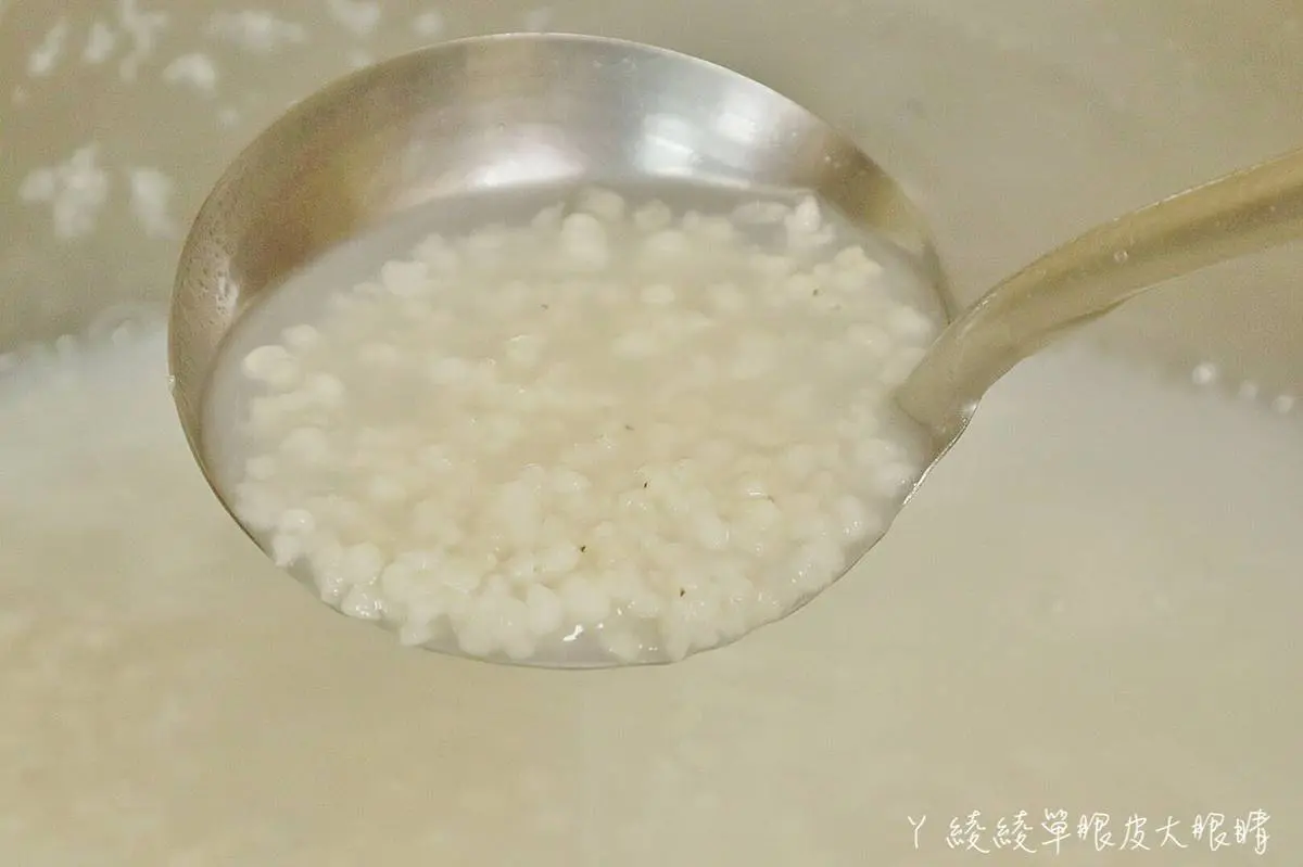 限量供應！新竹「人氣甜品」每日手工熬煮12小時，抹茶薏仁湯新鮮現刷超香濃