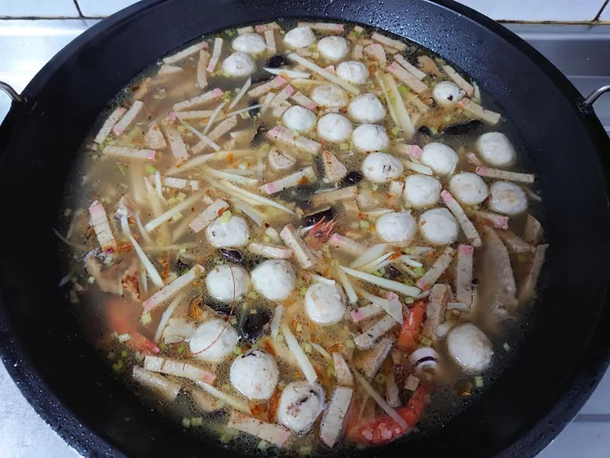 南部特有白飯吃法！老饕分享超澎派「飯湯」食譜，網狂喊「兒時的回憶」
