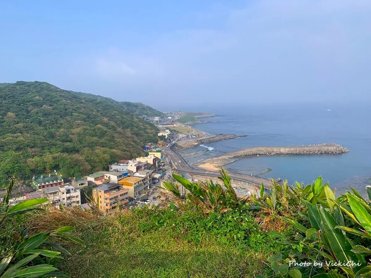 打卡透明觀景台!基隆「祕境步道」飽覽八斗子海景,還能探尋隱藏版台電遺跡 打卡透明觀景台!基隆「祕境步道」飽覽八斗子海景,還能探尋隱藏版台電遺跡