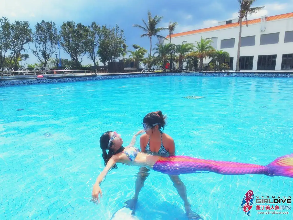 網美必衝！墾丁預約制「潛水活動」體驗變身美人魚，還能與海龜共遊海底世界