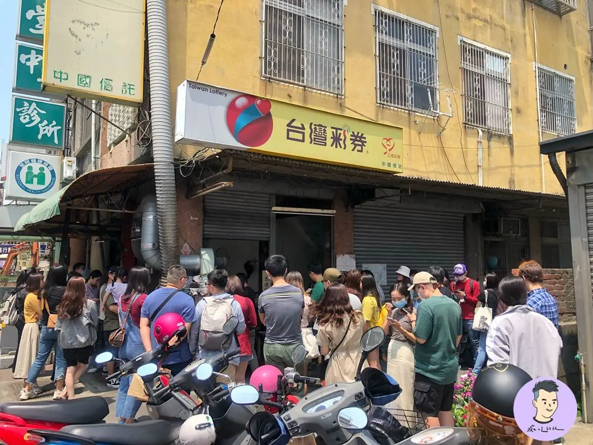 開店半小時內秒殺！嘉義暴紅｢烤玉米」取貨再等８小時，祕製醬料一吃愛上