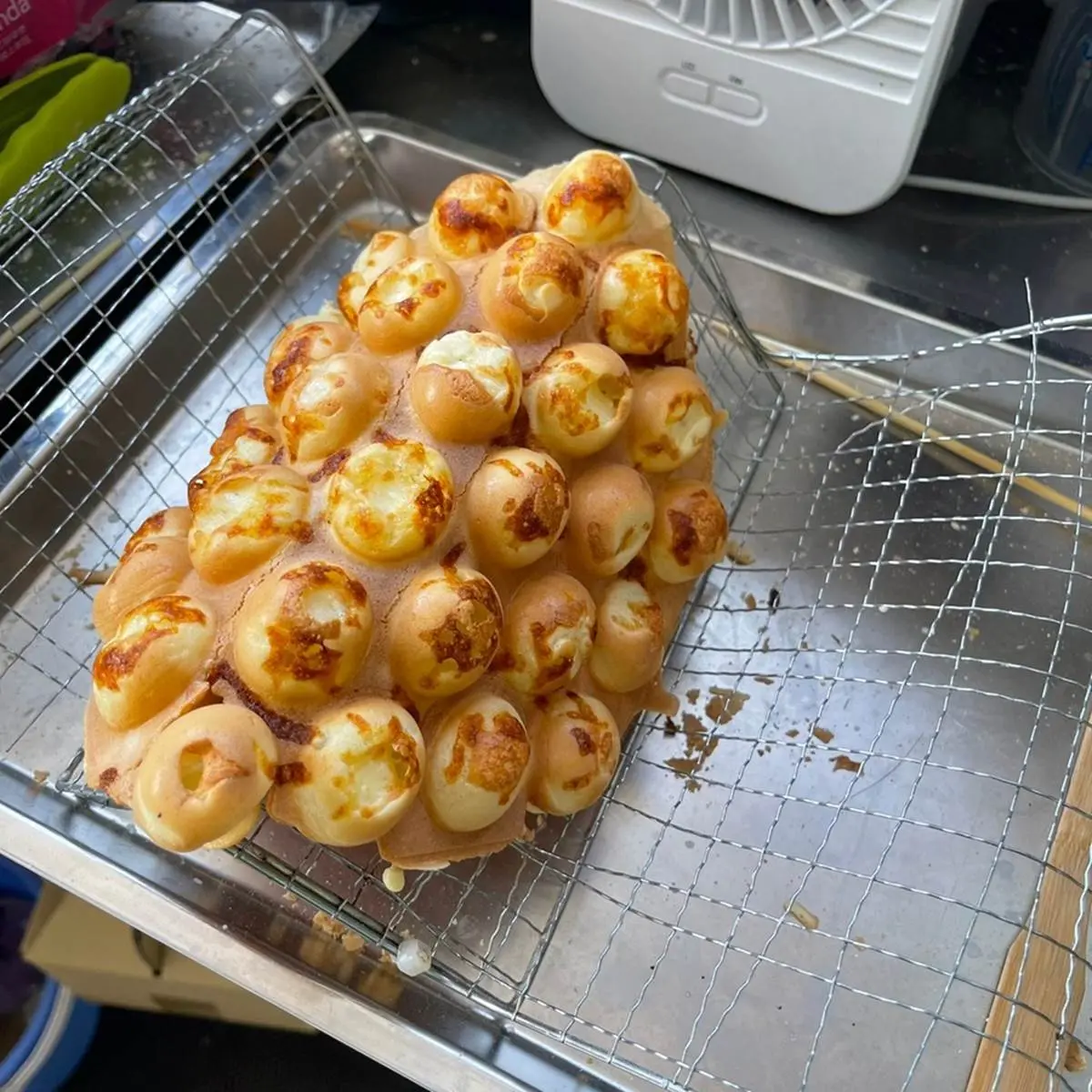 IG美食+1!新竹「港式雞蛋仔」小丸子造型超萌,雙料起司內餡會爆漿 IG美食+1!新竹「港式雞蛋仔」小丸子造型超萌,雙料起司內餡會爆漿