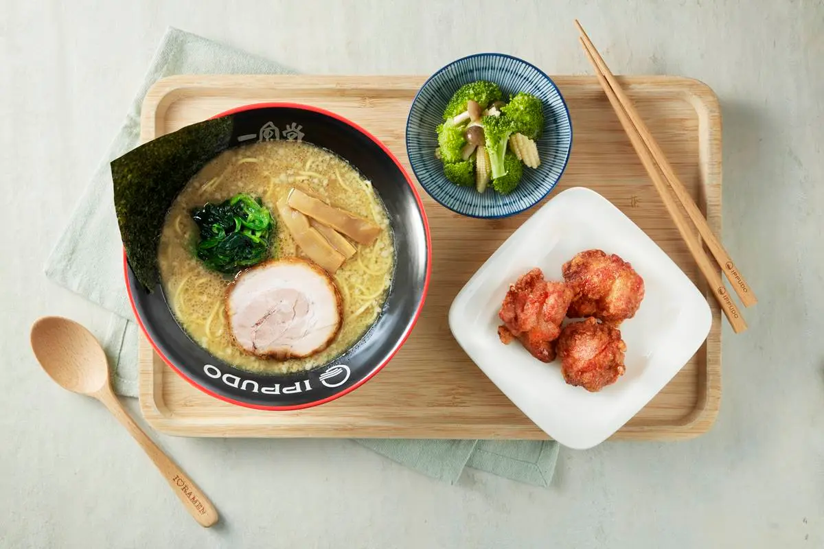 豚骨拉麵買一送一!「一風堂」台北101店新開幕,唐揚炸雞、煎餃免費送 豚骨拉麵買一送一!「一風堂」台北101店新開幕,唐揚炸雞、煎餃免費送