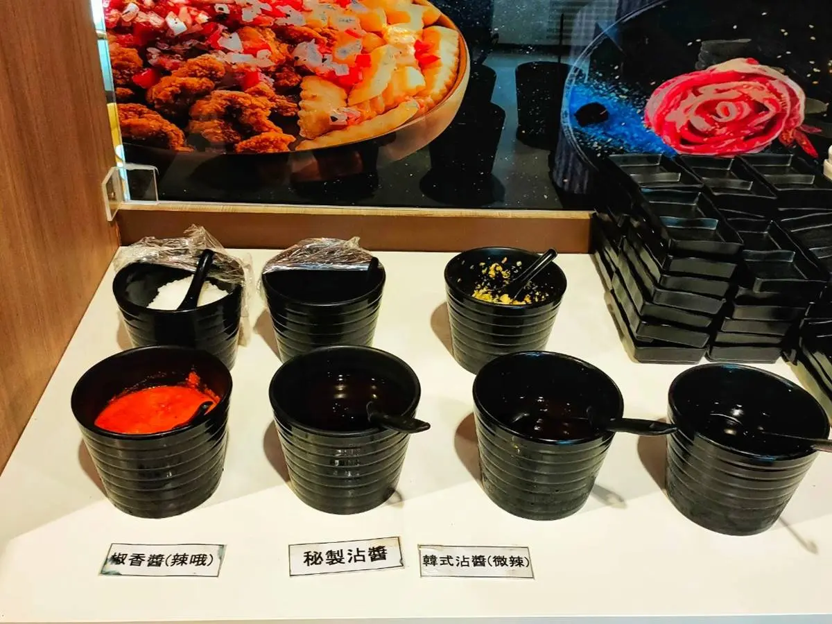 打卡送戰斧豬排！桃園「韓式烤肉吃到飽」１人只要369元，百種食材任你吃