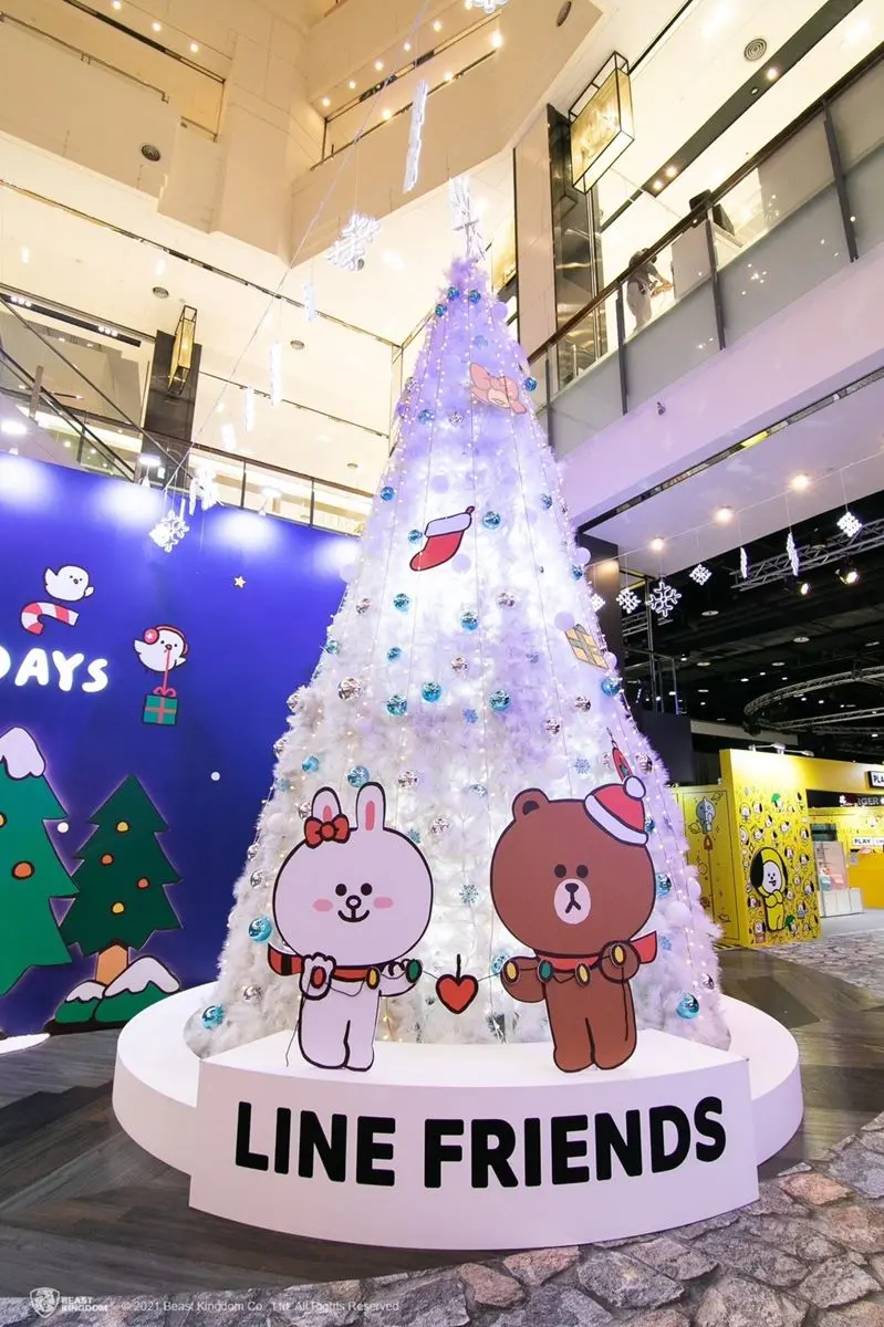 全台首座「熊大兔兔耶誕小鎮」！必拍超萌耶誕樹，還有BT21、莎莉打卡牆