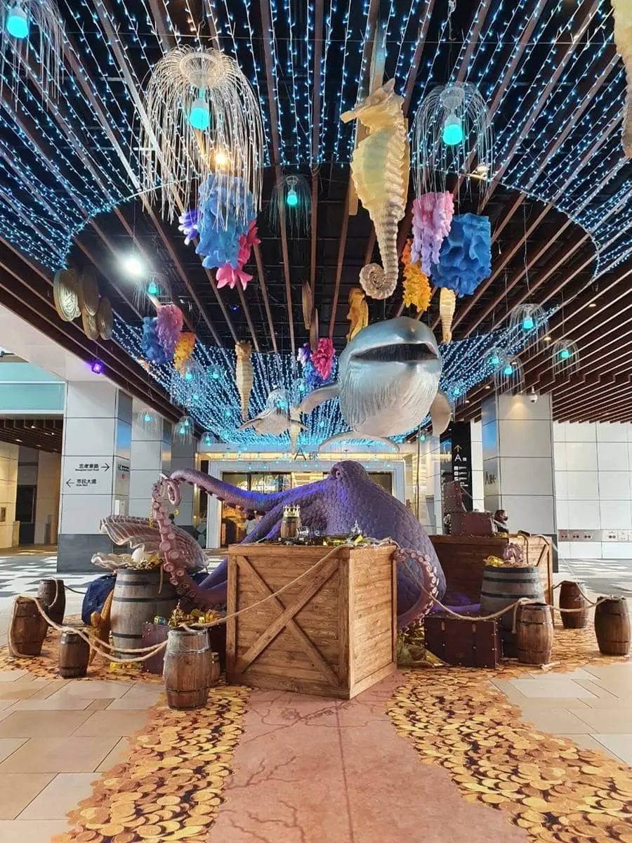 巨型章魚、鯨鯊出沒南港!全台獨創「深海歷險」互動樂園,還有高空暴龍可拍 巨型章魚、鯨鯊出沒南港!全台獨創「深海歷險」互動樂園,還有高空暴龍可拍