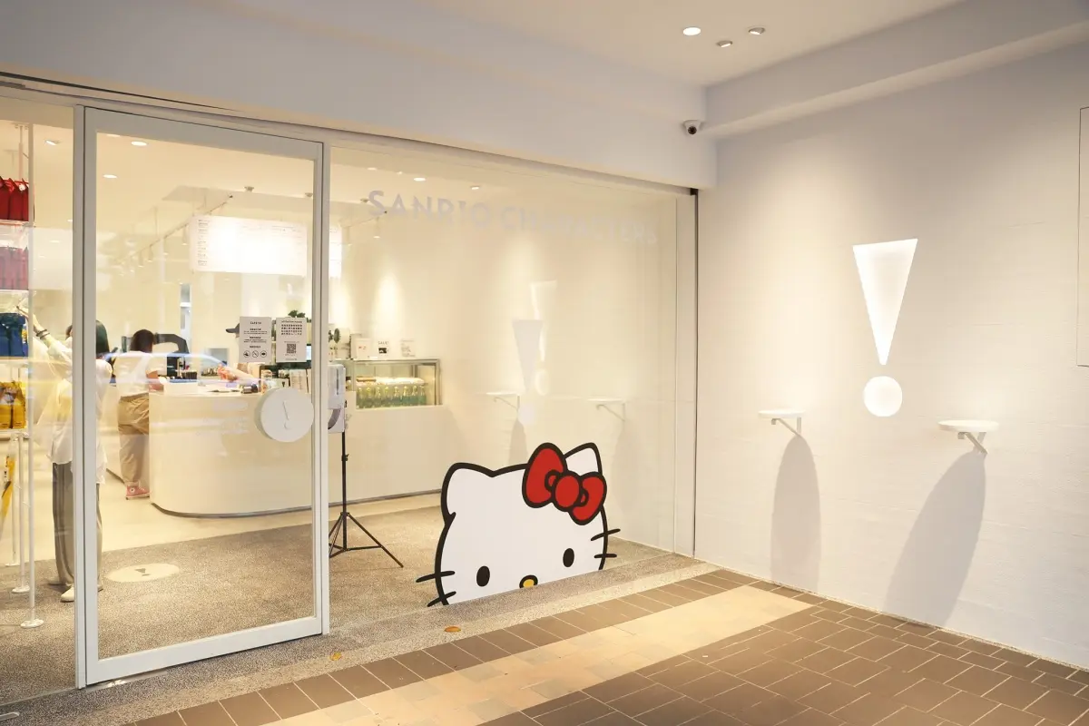 Kitty、酷企鵝餅乾超Q!板橋CAFE!N三麗鷗門市先打卡,現做漢堡+熱狗堡必點 Kitty、酷企鵝餅乾超Q!板橋CAFE!N三麗鷗門市先打卡,現做漢堡+熱狗堡必點
