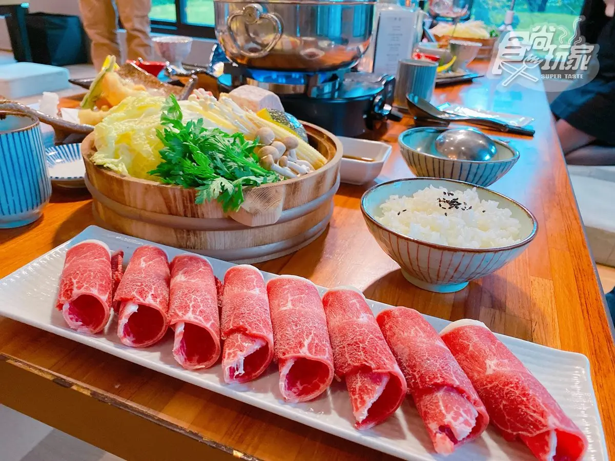 全台唯一日式主題園區飯店！必吃米湯火鍋、廣島牡蠣，能看羊駝、水豚和狐獴
