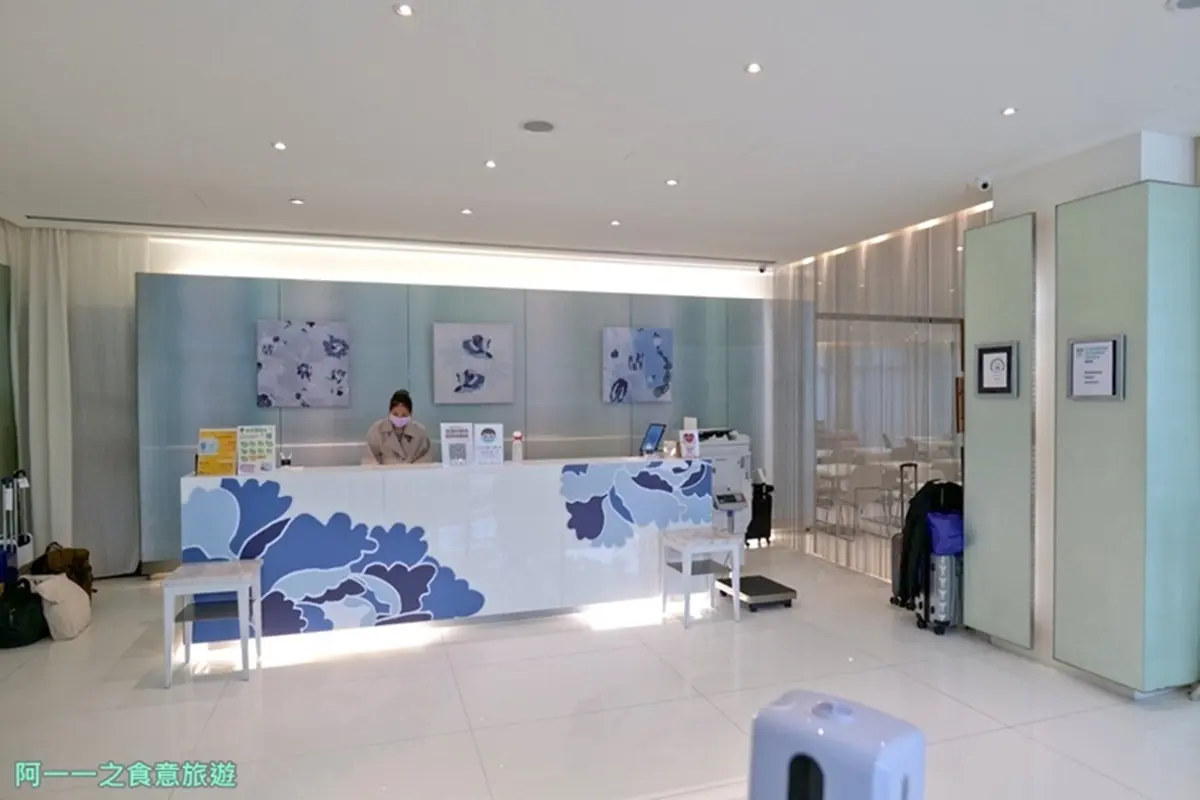 IG暴紅！台北平價飯店打卡「夢幻環景浴缸」，平日入住１人只要1250元