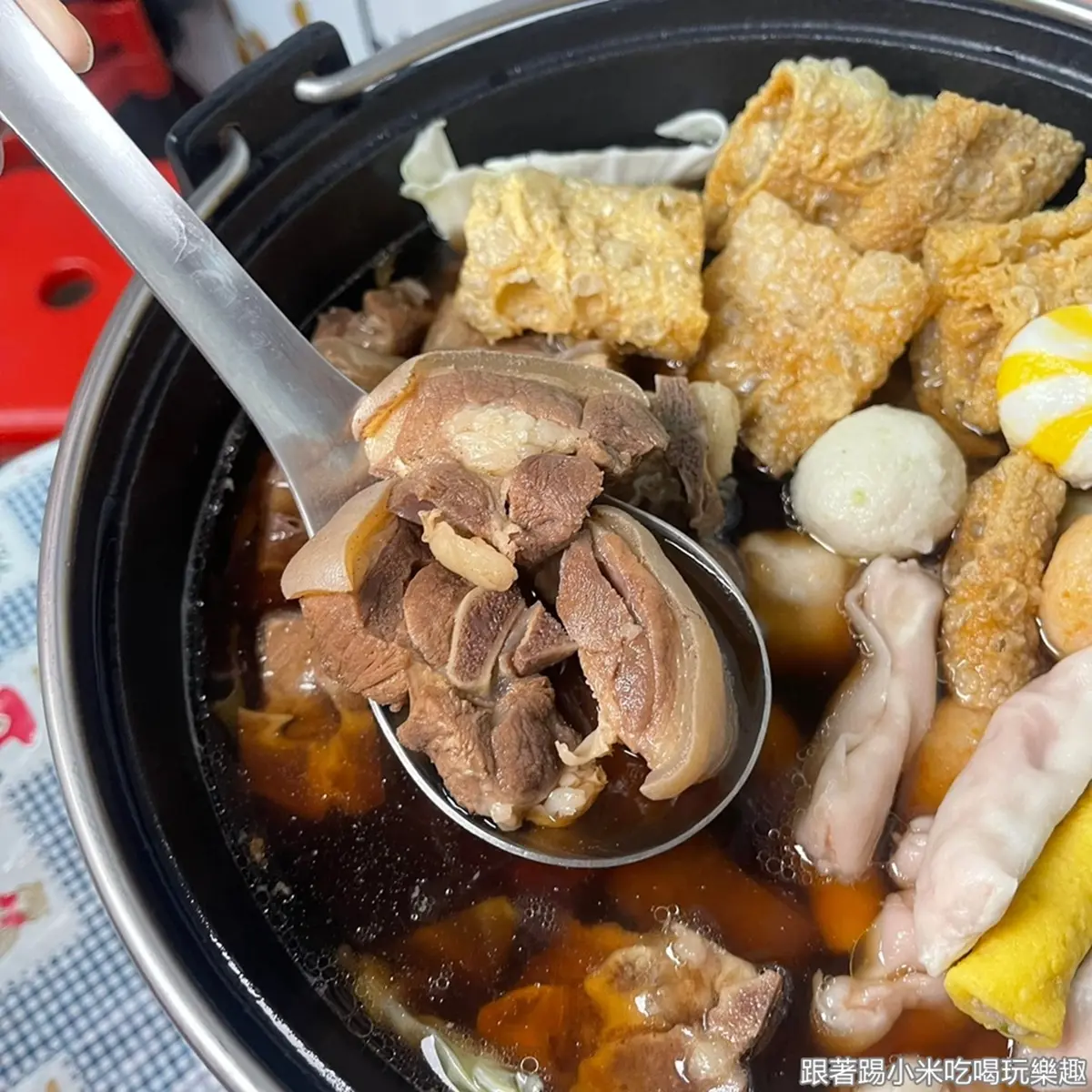 冬天進補必吃!新竹超夯「藥膳羊肉爐」香氣逼人,老饕必搭手切羊肉炒麵 冬天進補必吃!新竹超夯「藥膳羊肉爐」香氣逼人,老饕必搭手切羊肉炒麵