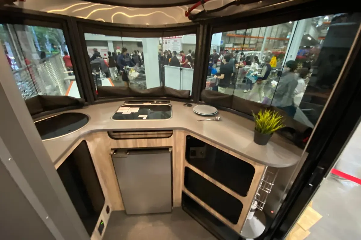 好市多「露營車界勞斯萊斯」 百萬內裝曝！乾濕分離衛浴、烹飪廚具超齊全