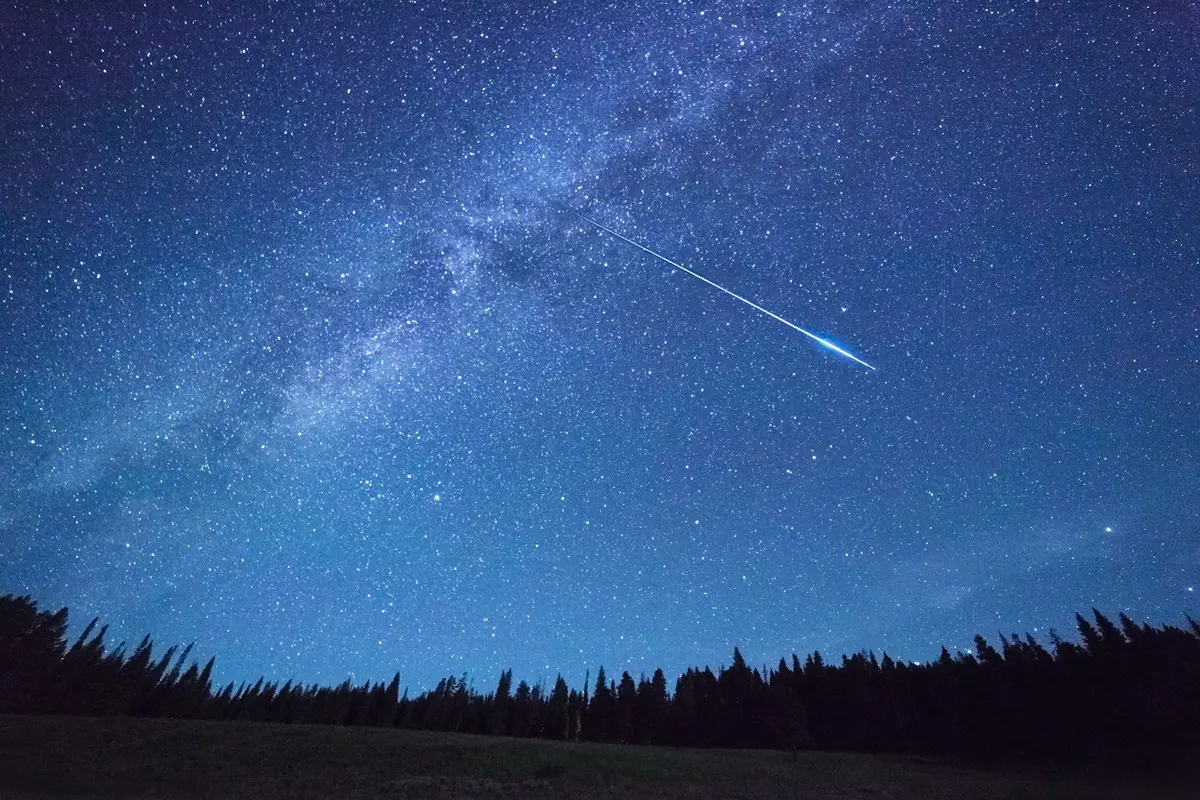 2022首場流星雨!「象限儀座流星雨」今晚登場,每小時120顆流星超壯觀 2022首場流星雨!「象限儀座流星雨」今晚登場,每小時120顆流星超壯觀
