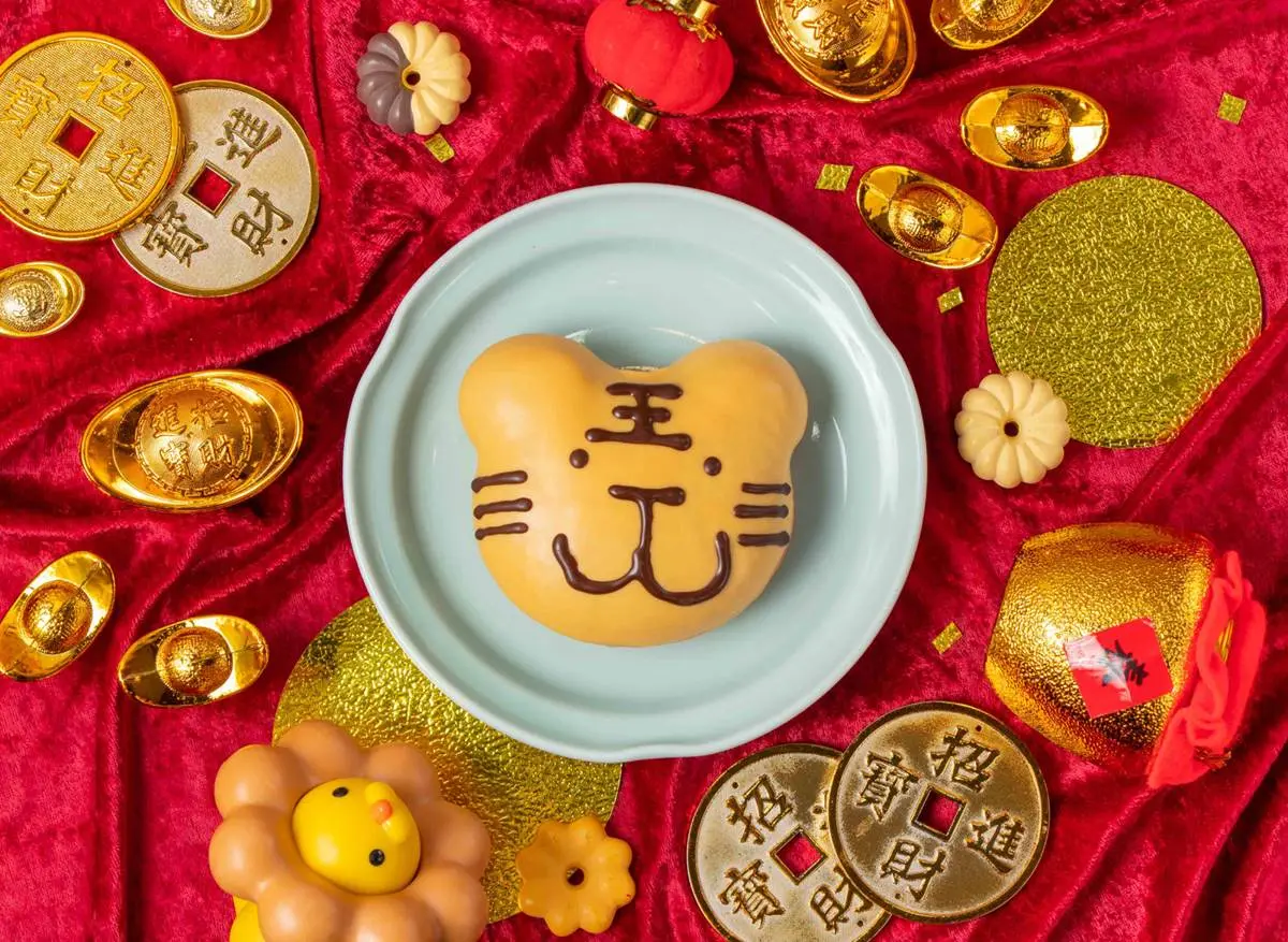 限時3天買六送三!Mister Donut「草莓季」登場,先搶草莓大福波堤、萌虎甜甜圈 限時3天買六送三!Mister Donut「草莓季」登場,先搶草莓大福波堤、萌虎甜甜圈