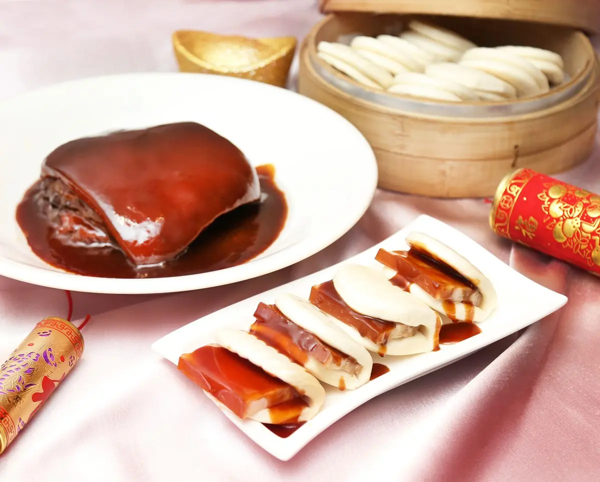 屬虎、屬牛、身分證中4碼都打折!飯店挑高16層樓Buffet「近半價」吃到飽 屬虎、屬牛、身分證中4碼都打折!飯店挑高16層樓Buffet「近半價」吃到飽