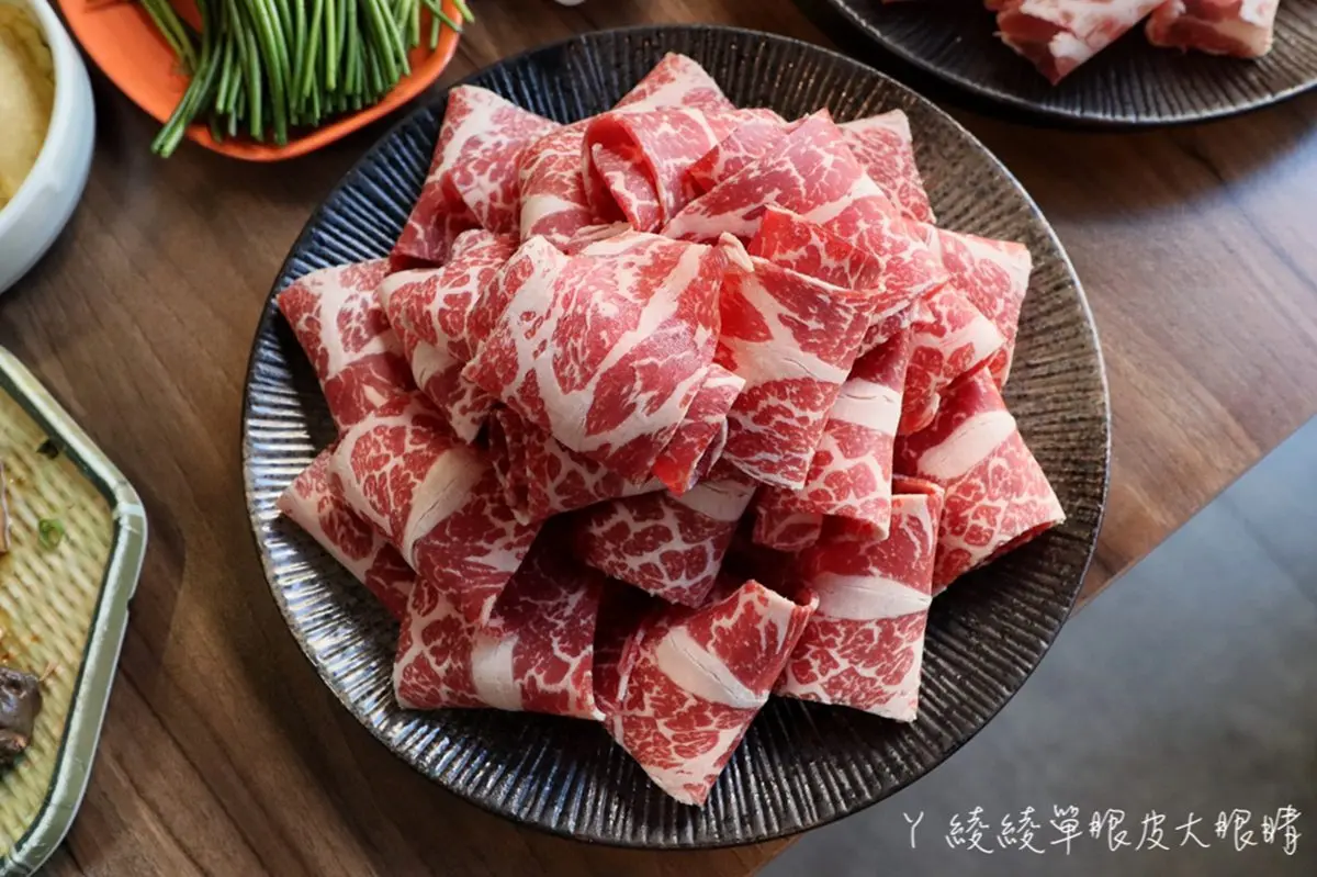 海鮮控搶吃！新竹「超霸氣海鮮鍋」只賣到１月底，滿滿鮑魚、象拔蚌嗑到爽