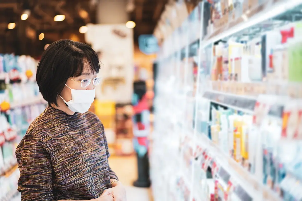 不只聊天、傳貼圖!用LINE做「1件事」現賺300元,超商和網購都能用 不只聊天、傳貼圖!用LINE做「1件事」現賺300元,超商和網購都能用