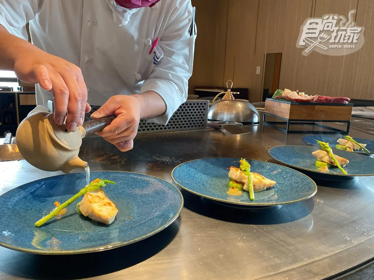 南霸天飯店3品牌大變身!鐵板燒前菜就吃鮑魚,網美餐酒館用旅行箱出餐 南霸天飯店3品牌大變身!鐵板燒前菜就吃鮑魚,網美餐酒館用旅行箱出餐