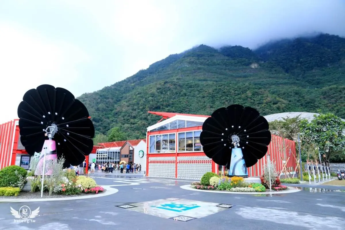 好玩又好拍！花蓮親子２天１夜遊：海景沙坑、花蓮最大動物園、台版哈比村