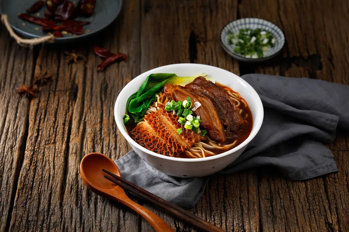 BBQ烤雞只要１元！７大品牌「開工優惠」一次看，咖啡、牛肉麵買一送一