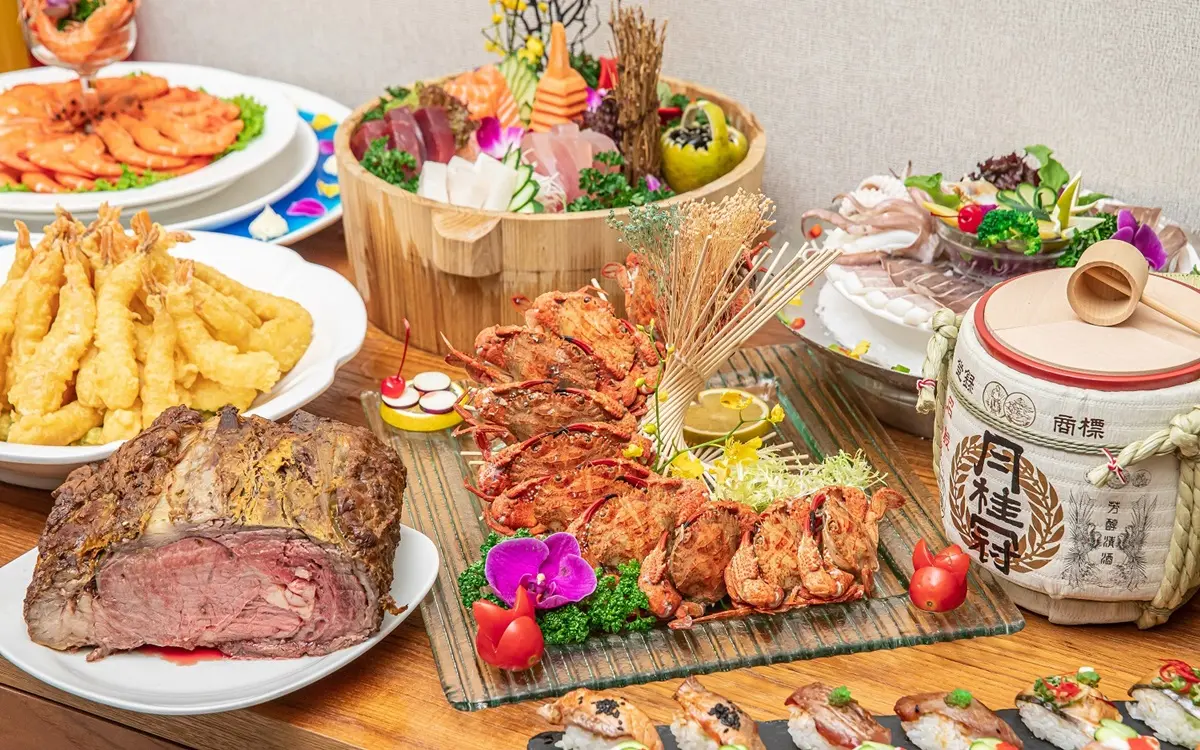 ３折爽住海景飯店！身分證尾數36、63免費升等，無邊際泳池超好拍