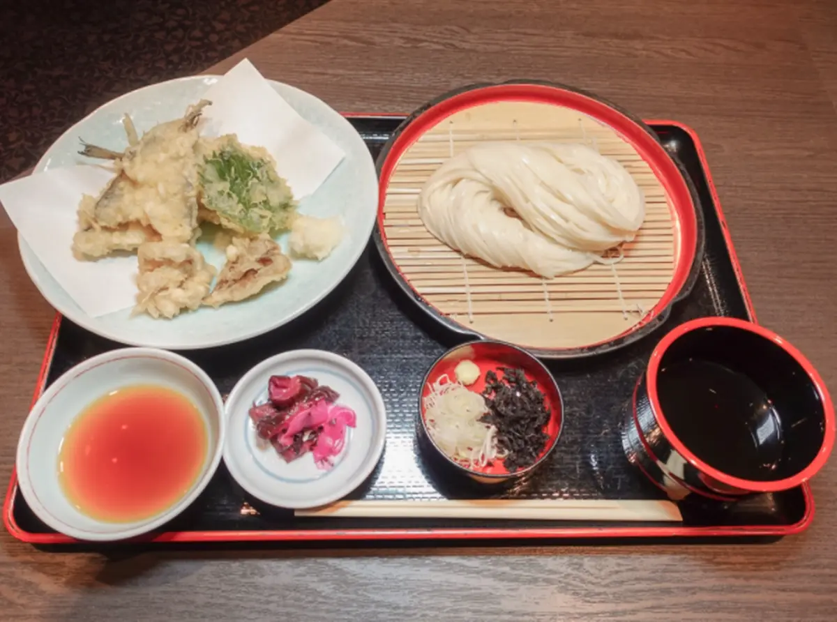 赴日旅遊不遠了?秋田7大必玩景點+美食攻略:朝聖《忠犬小八》、傳統米棒鍋 赴日旅遊不遠了?秋田7大必玩景點+美食攻略:朝聖《忠犬小八》、傳統米棒鍋