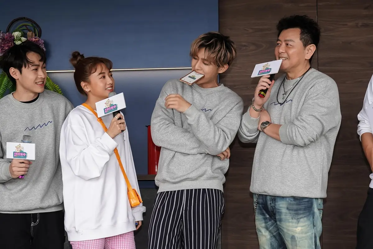 TVBS《來吧!營業中》3/19開播!庹宗康曝選店祕辛,炎亞綸吞手機兌現諾言 TVBS《來吧!營業中》3/19開播!庹宗康曝選店祕辛,炎亞綸吞手機兌現諾言