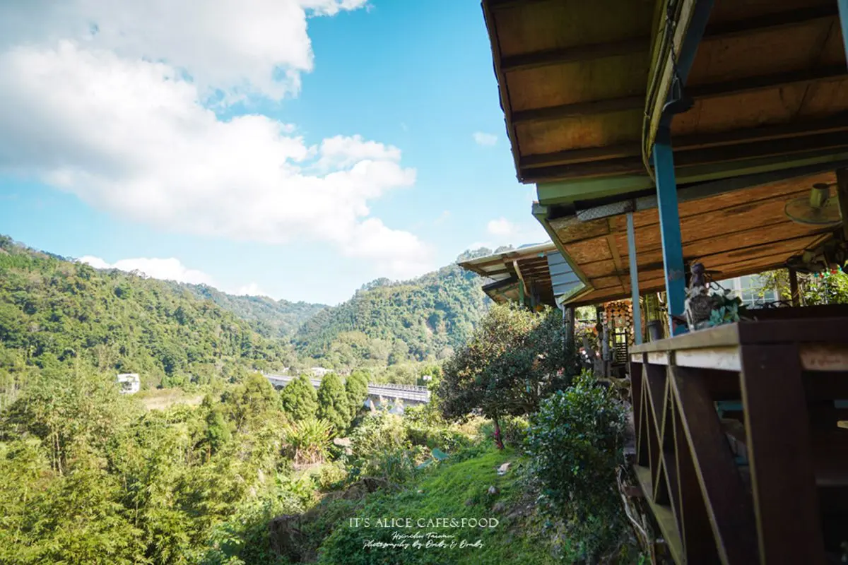 走進童話世界!新竹森林系餐廳先搶「戶外山景座」,鄉村風閣樓怎麼拍都好看 走進童話世界!新竹森林系餐廳先搶「戶外山景座」,鄉村風閣樓怎麼拍都好看