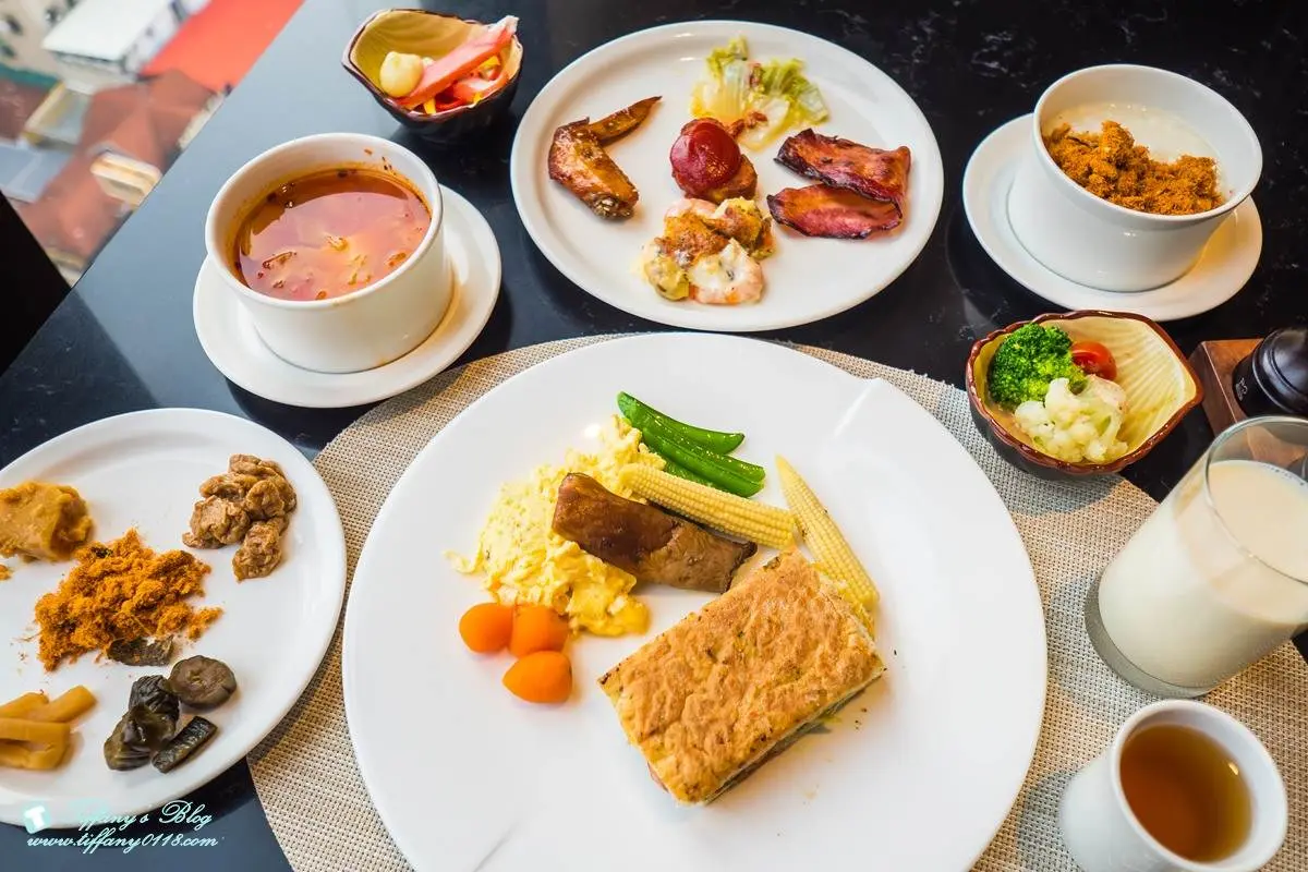 食尚獨家最低價!義大、綠舞飯店「一泊二食」4折起入住,爽嗑飯店吃到飽 食尚獨家最低價!義大、綠舞飯店「一泊二食」4折起入住,爽嗑飯店吃到飽