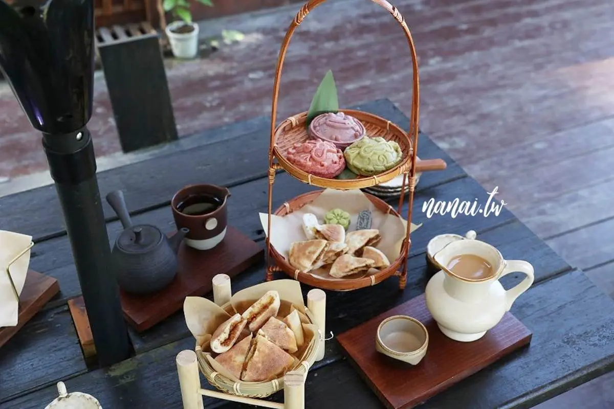 【新開店】全台唯一「湖怪紅龜粿」！秒殺甜點預約才吃得到，美拍日月潭咖啡屋