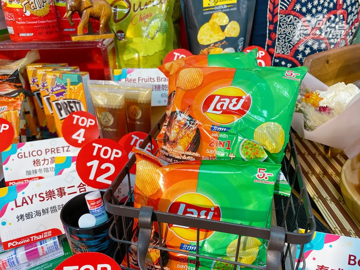 泰國控瘋掉！台人赴泰最愛100大夯品開站，手標奶茶、烤海苔１元就能買回家